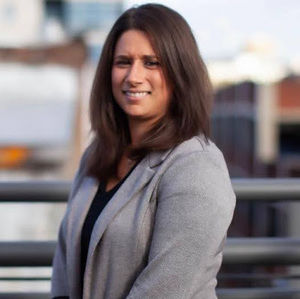 Meet your Posher, Angela